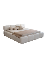 Olveta Bed